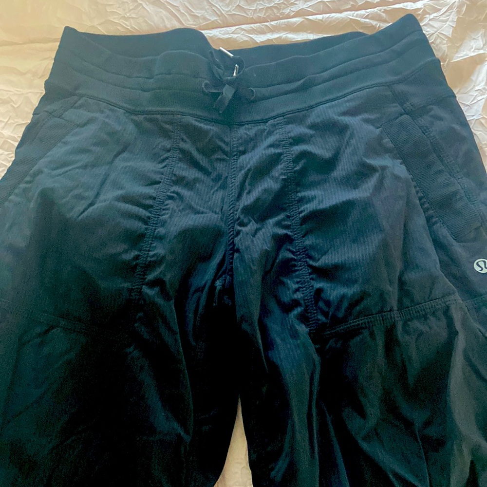 lululemon athletica • dance street to studio pants 8